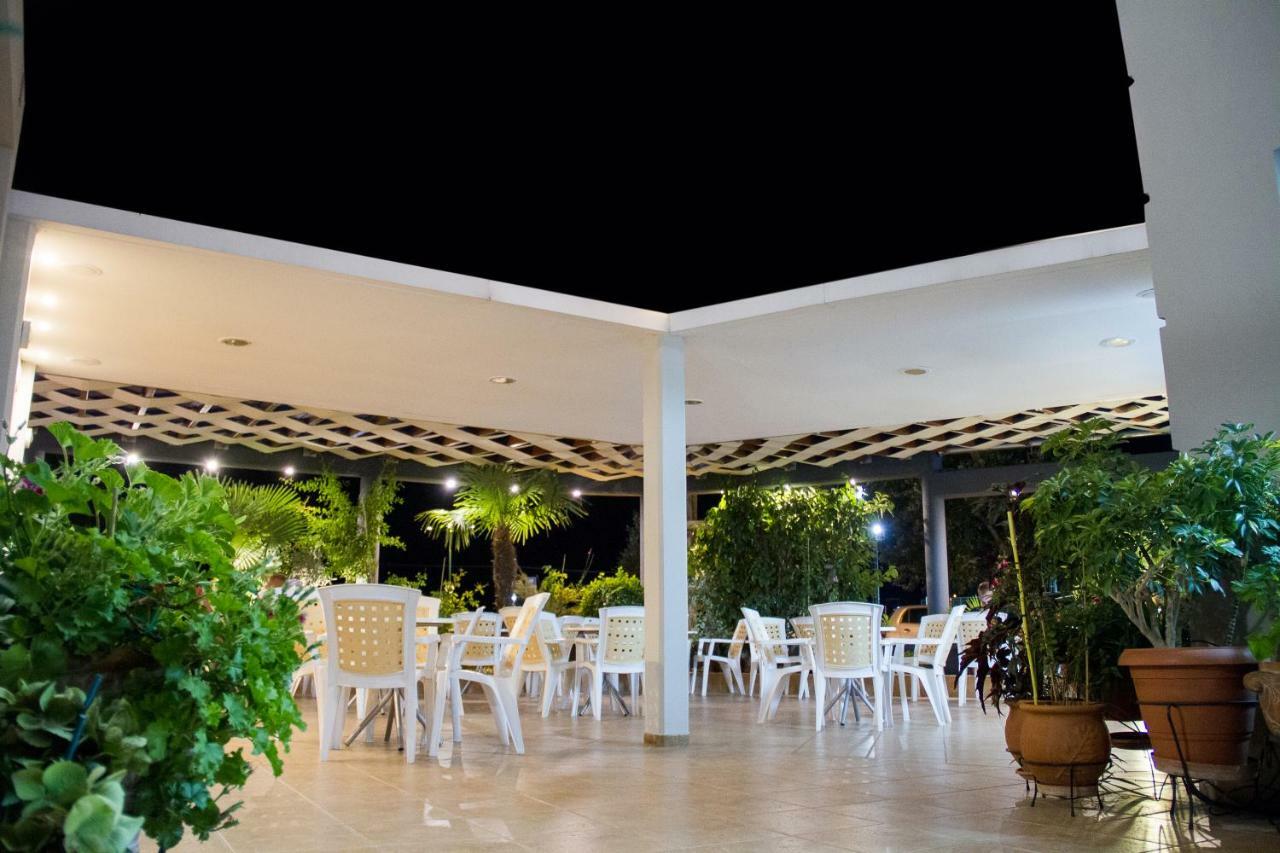 Hotel Rodon Paralía Buitenkant foto