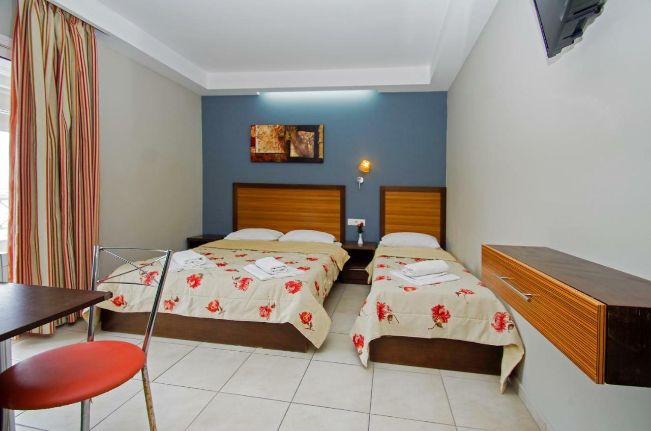 Hotel Rodon Paralía Buitenkant foto